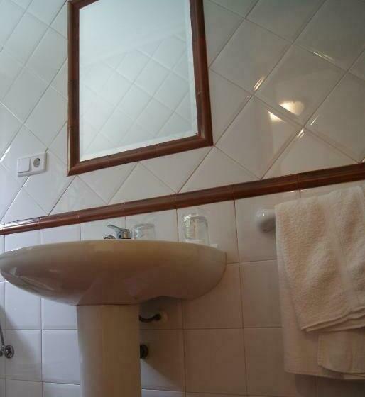 غرفة قياسية, Garganta Del Cares