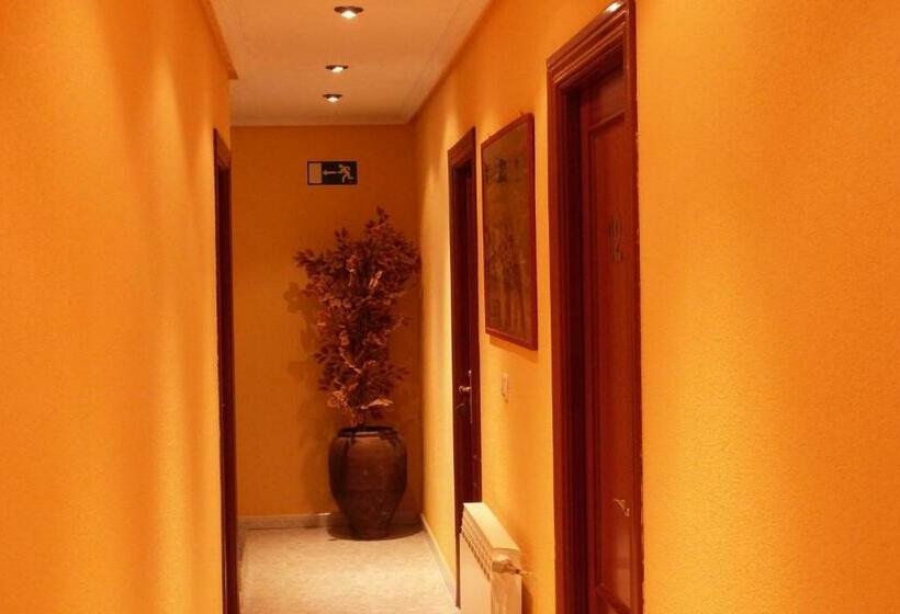 غرفة قياسية فردية, Hostal Sali