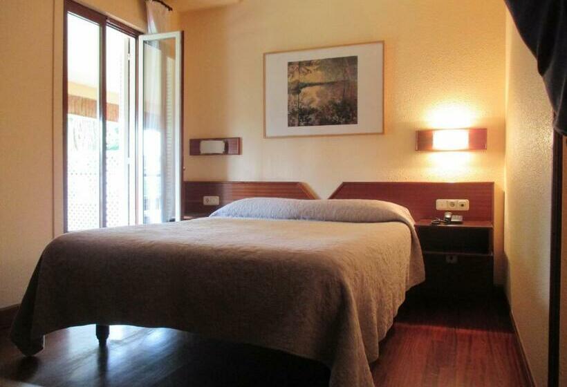 اتاق استاندارد چهار تخته, Ler  Argi