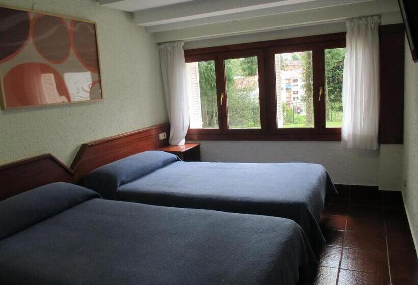 Economy Quadruple Room, Ler  Argi