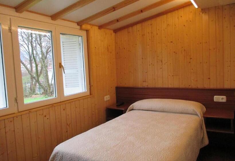 Economy Triple Room, Ler  Argi