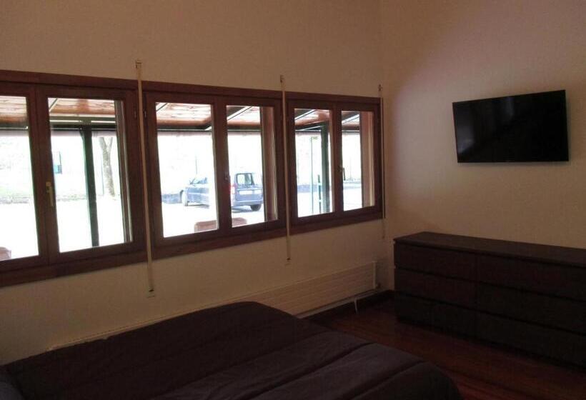 اتاق سوپریور چهار تخته, Ler  Argi