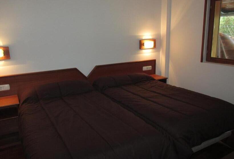 اتاق سوپریور چهار تخته, Ler  Argi