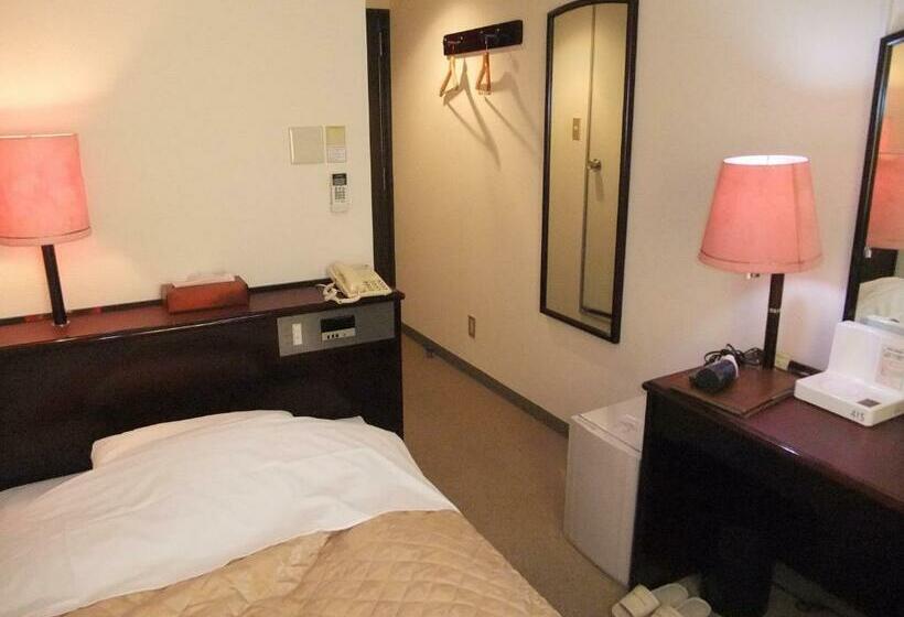 标准单人间, New Takahashi Kouyadai