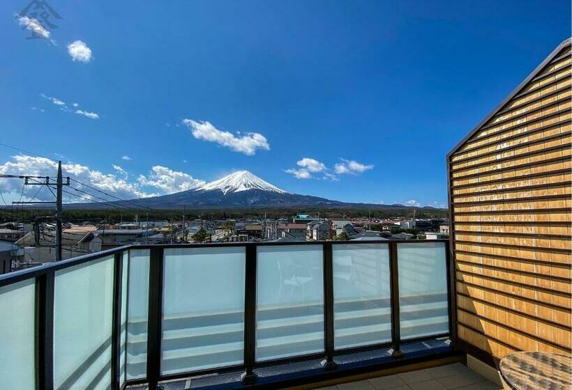 디럭스 룸 산전망, Noborisaka