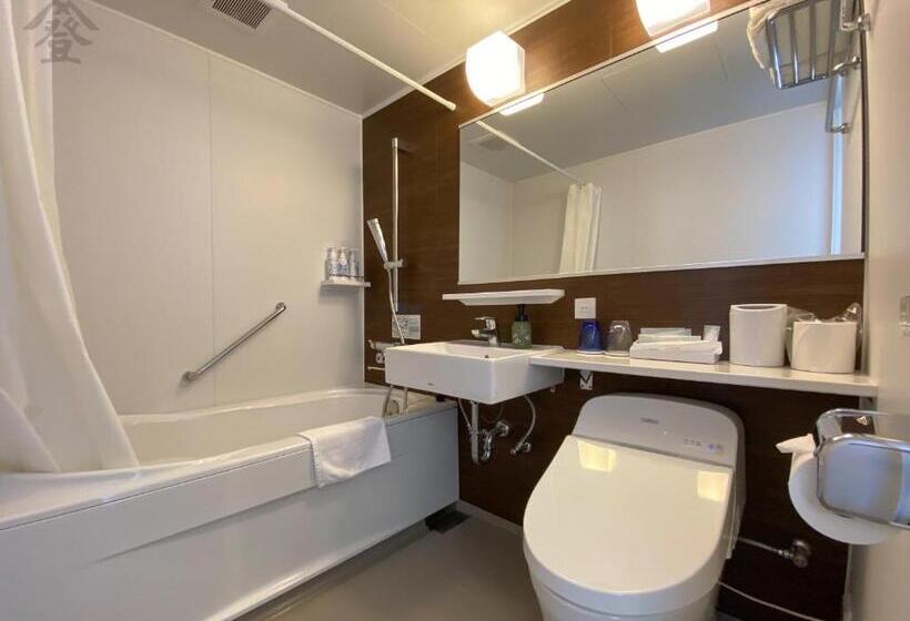 스탠다드 룸, Noborisaka