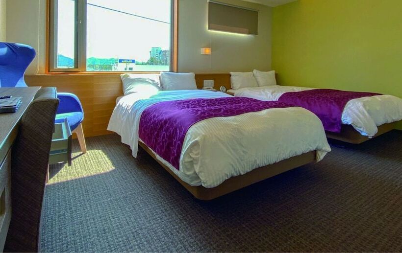 스탠다드 룸, Noborisaka