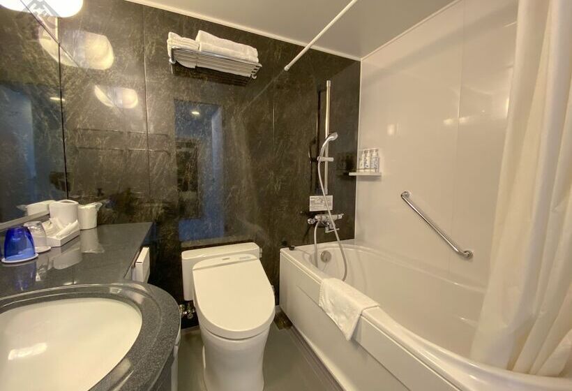 스탠다드 룸, Noborisaka