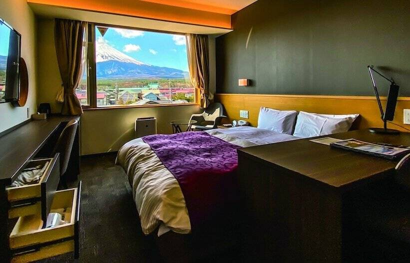 스탠다드 룸, Noborisaka