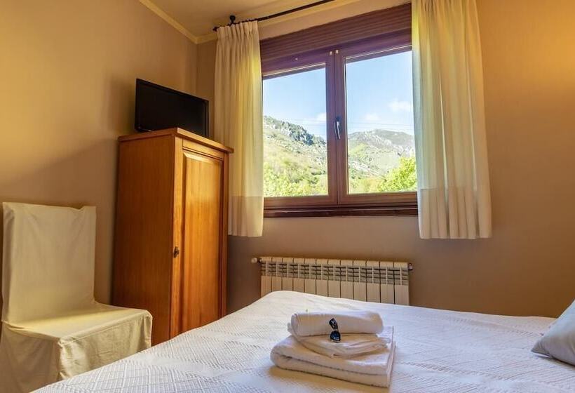 스탠다드 싱글 룸, Peña Pandos