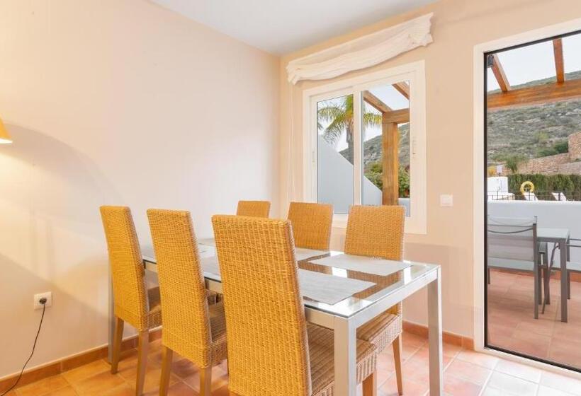 ‫فيلا غرفة نوم واحدة, Real Agua Amarga Las Villas