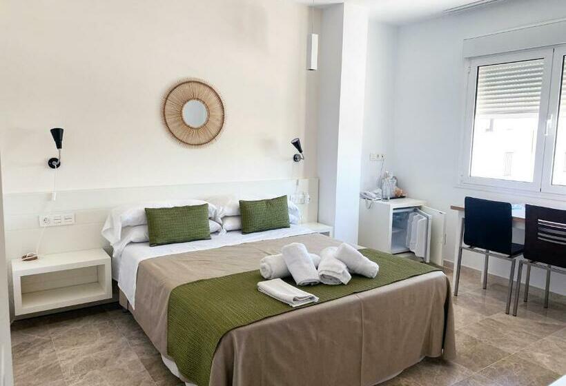 スタンダードルーム, Senderos