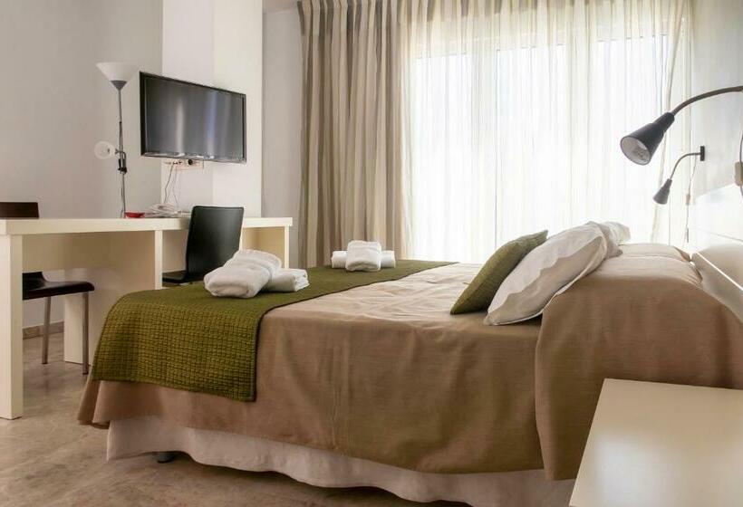 スーペリアールーム, Senderos