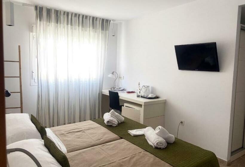 スーペリアールーム, Senderos