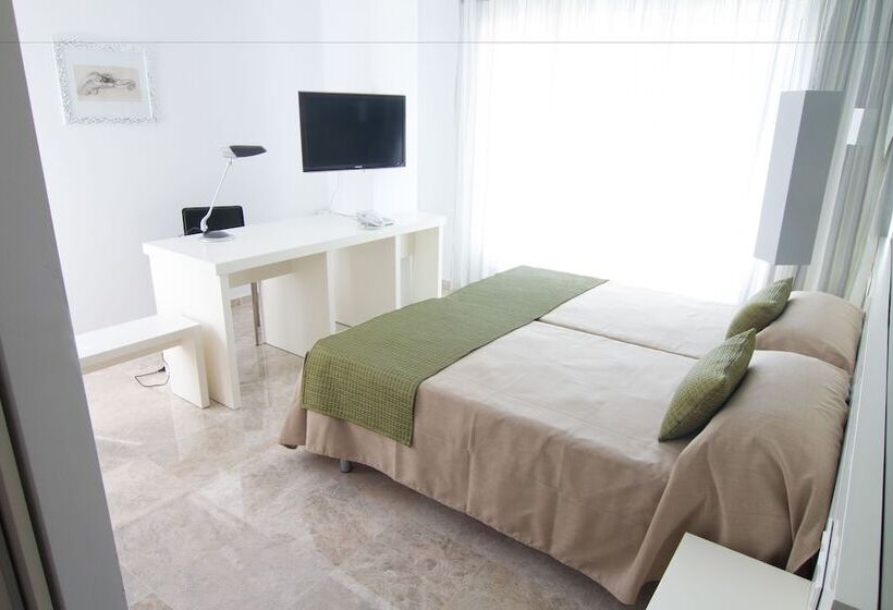 スタンダードルーム, Senderos