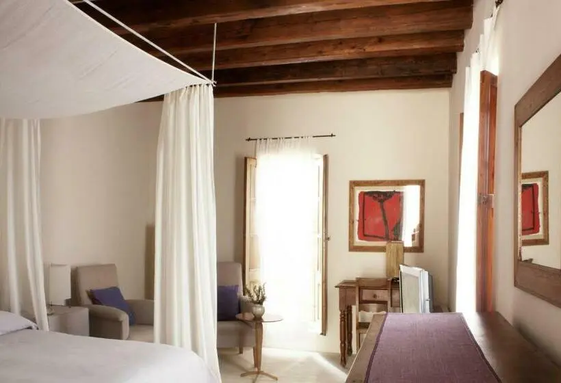 Juniorsvit, Son Gener Hotel Spa