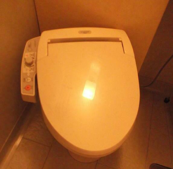 غرفة قياسية فردية, Sunrise21