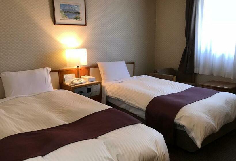 غرفة قياسية, Takeshi Sanso