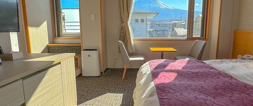 디럭스 룸, Noborisaka