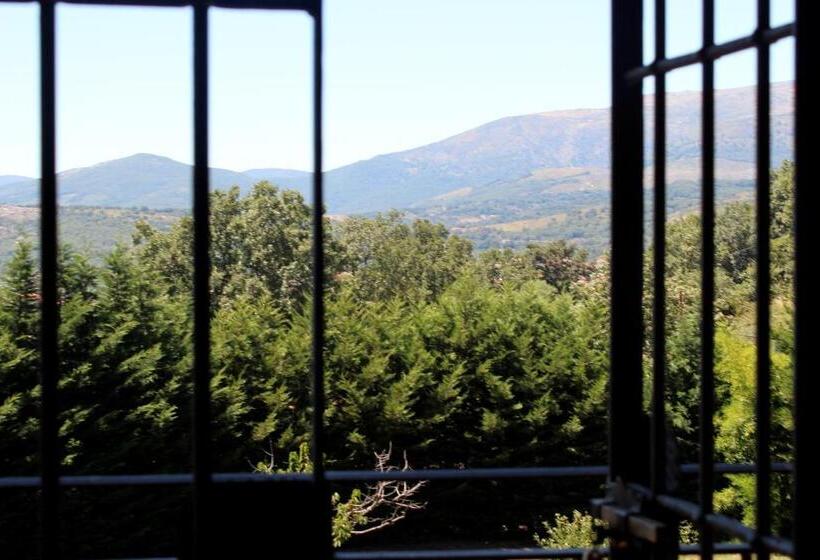 침실 4개 주택, Complejo Rural La Coronilla