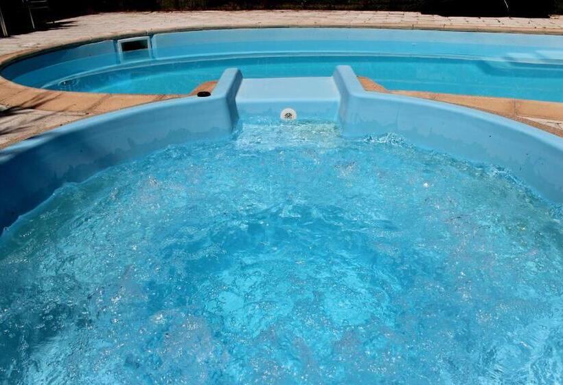 침실 4개 주택, Complejo Rural La Coronilla