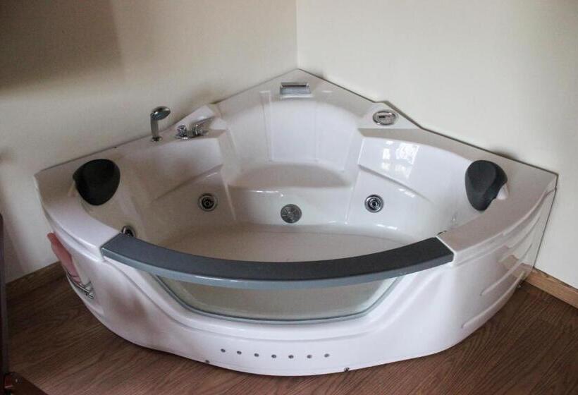 침실 4개 주택, Complejo Rural La Coronilla