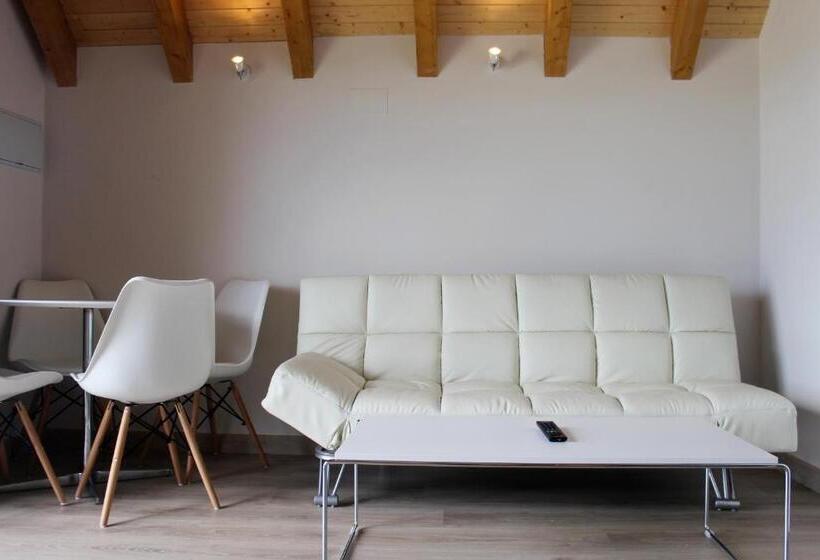 주니어 스위트, Complejo Rural La Coronilla