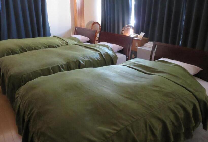 Chambre Quadruple Standard, 御宿しんしま