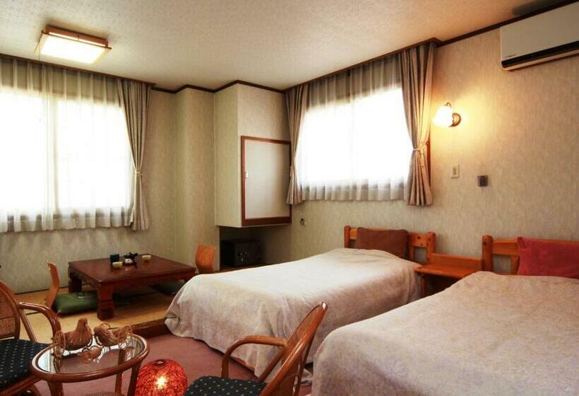 스탠다드 룸, Hatoguruma Kawabata