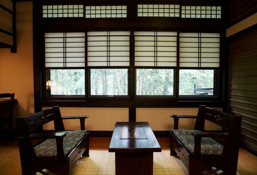 חדר סטנדרט, Hazu Gassyo