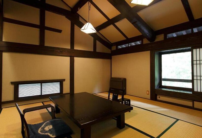 חדר סטנדרט, Hazu Gassyo