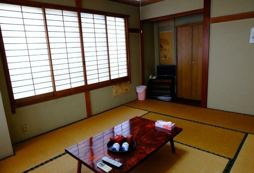 اتاق استاندارد با سرویس بهداشتی مشترک, Ichifujiso