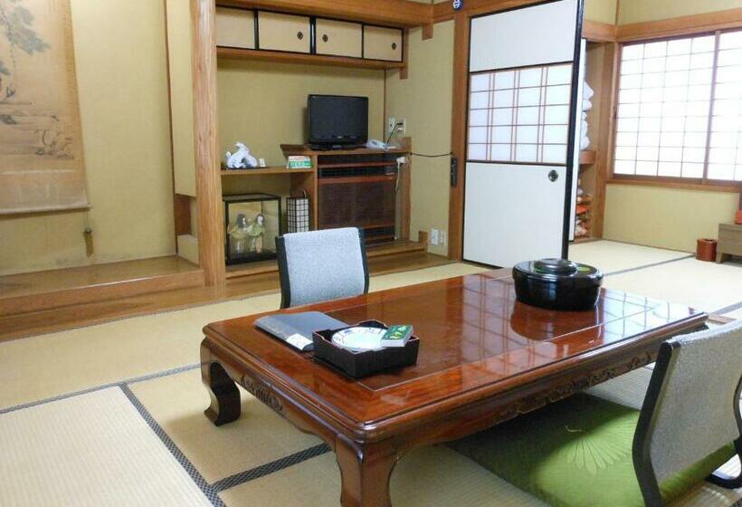 غرفة قياسية, Noren Yado Meigetsu