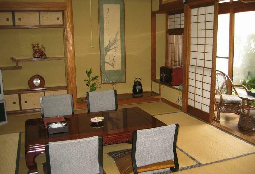 غرفة قياسية, Noren Yado Meigetsu