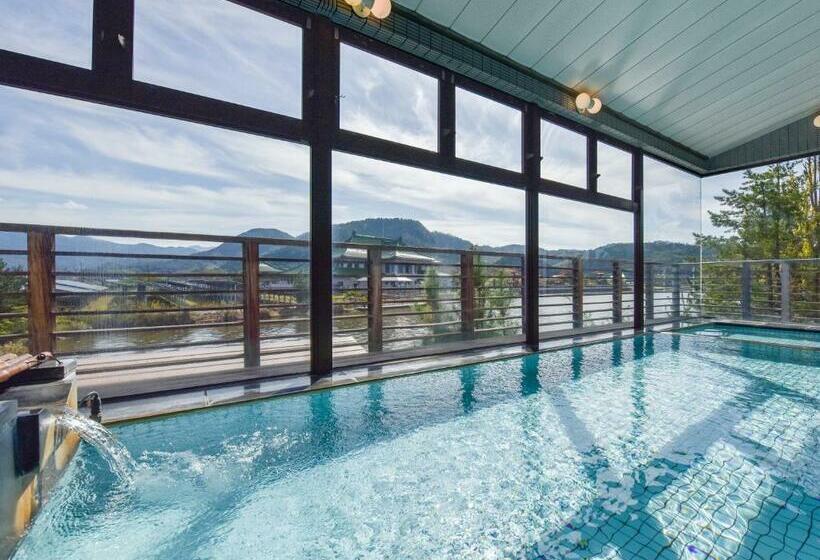 标准间, Kosenkaku Yozyokan