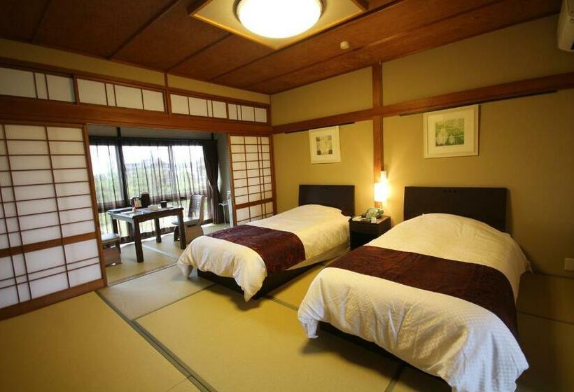 标准间, Kosenkaku Yozyokan