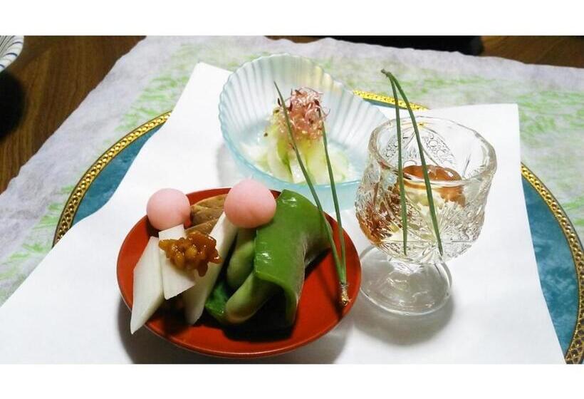 スタンダードスタジオ, Ayameya Ryokan