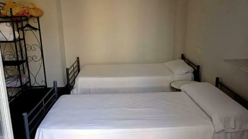 اتاق استاندارد با سرویس بهداشتی مشترک, Old Center Inn Alicante