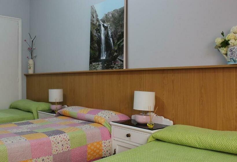 מיטה בחדר משותף, Albergue Turistico Silleda