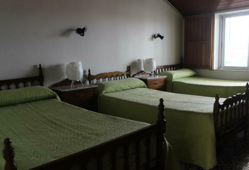 共用房间的床, Albergue Turistico Silleda