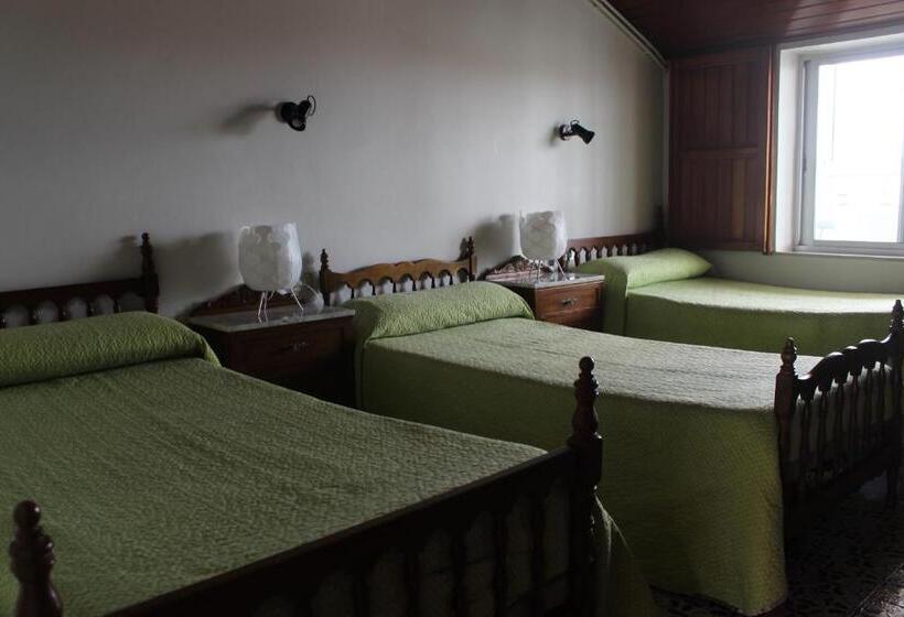 标准三人间, Albergue Turistico Silleda
