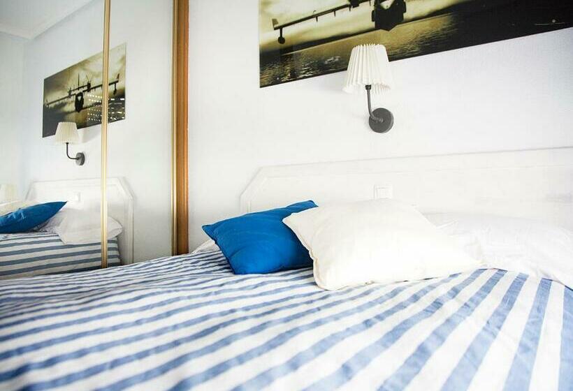 اتاق استاندارد با سرویس بهداشتی مشترک, Alojamiento Miramar