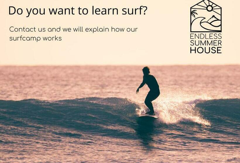 تختخواب در اتاق مشترک, Endless Summer House