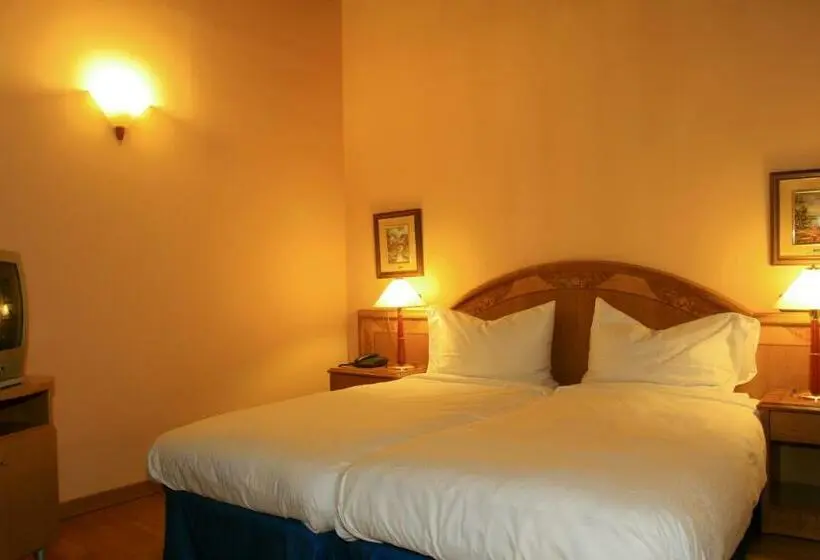 Superior Neljän Hengen Huone, Cerdanya Ecoresort
