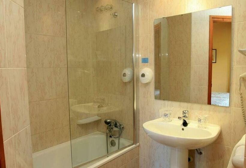 Четырехместный Номер Superior, Cerdanya Ecoresort