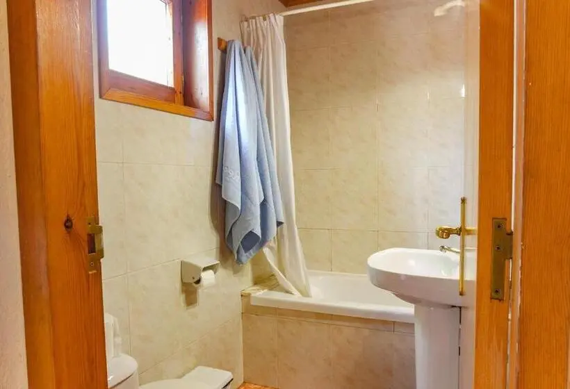 Standard-bungalow 2 Makuuhuonetta, Cerdanya Ecoresort
