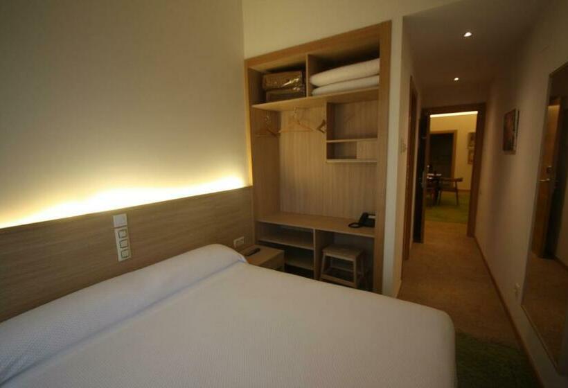 חדר סטנדרט יחיד עם מרפסת, Cal Piteu