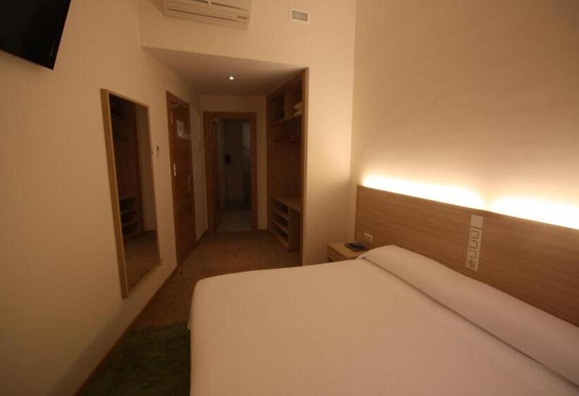 חדר סטנדרט, Cal Piteu