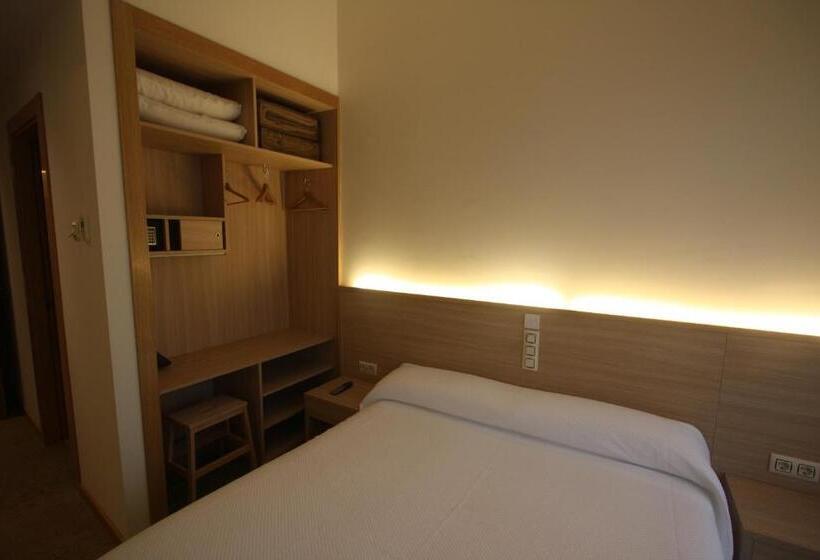 חדר בסיסי, Cal Piteu