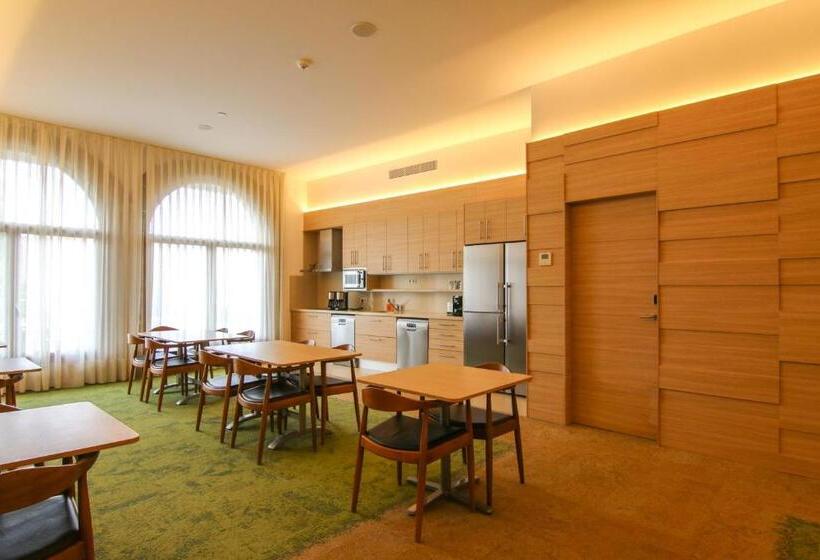 חדר סטנדרט עם מרפסת, Cal Piteu